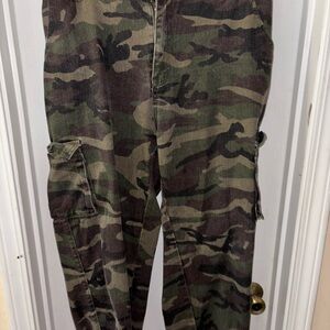 Women’s Baggy Camouflage Cargo Pants